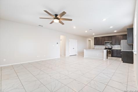 5042 Italica Road San Antonio TX 78253