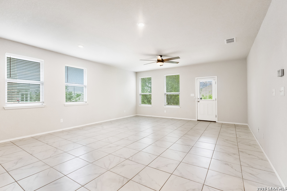 5042 Italica Road San Antonio TX 78253