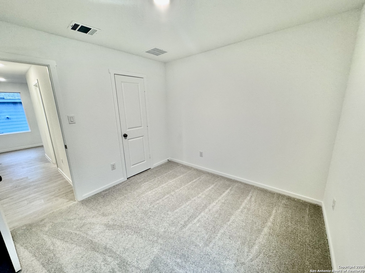 5151 Yancy Creek Converse TX 78109