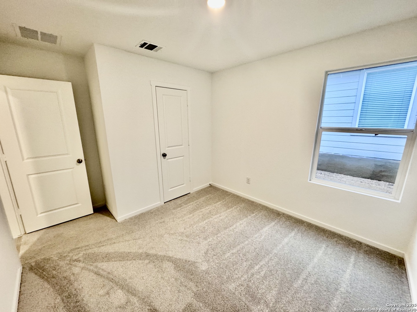 5151 Yancy Creek Converse TX 78109