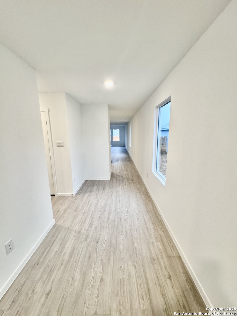 5151 Yancy Creek Converse TX 78109