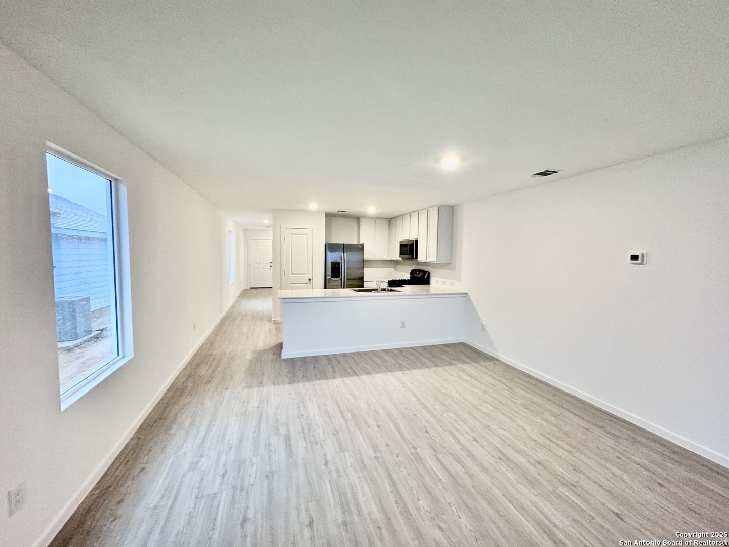 5151 Yancy Creek Converse TX 78109