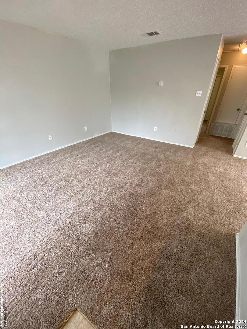 8904 Meadow Trace Street San Antonio TX 78250
