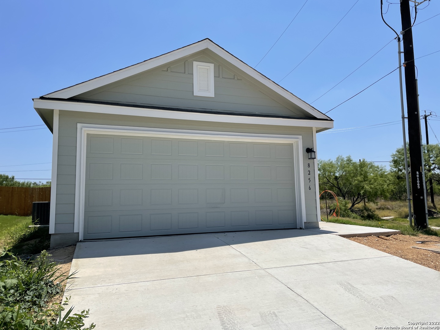 8256 Piedra Medina San Antonio TX 78252