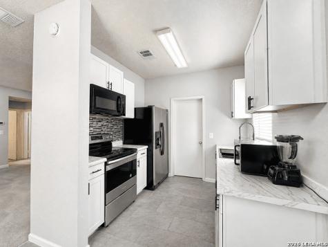 10030 Raven Field San Antonio TX 78245