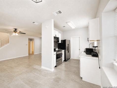 10030 Raven Field San Antonio TX 78245