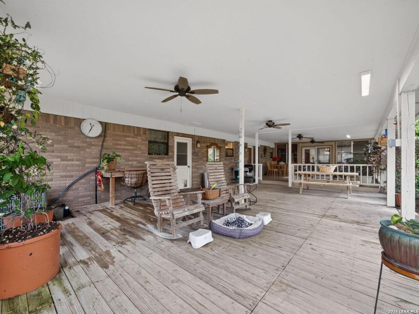 623 Oakland Avenue Gonzales TX 78629