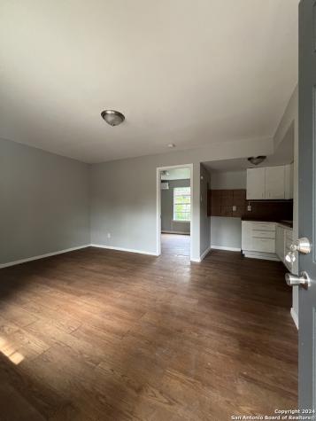 1723 W Mayfield Boulevard San Antonio TX 78211