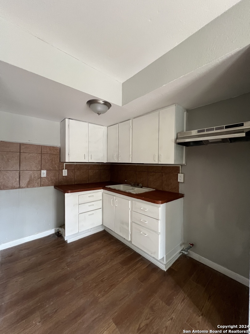 1723 W Mayfield Boulevard San Antonio TX 78211