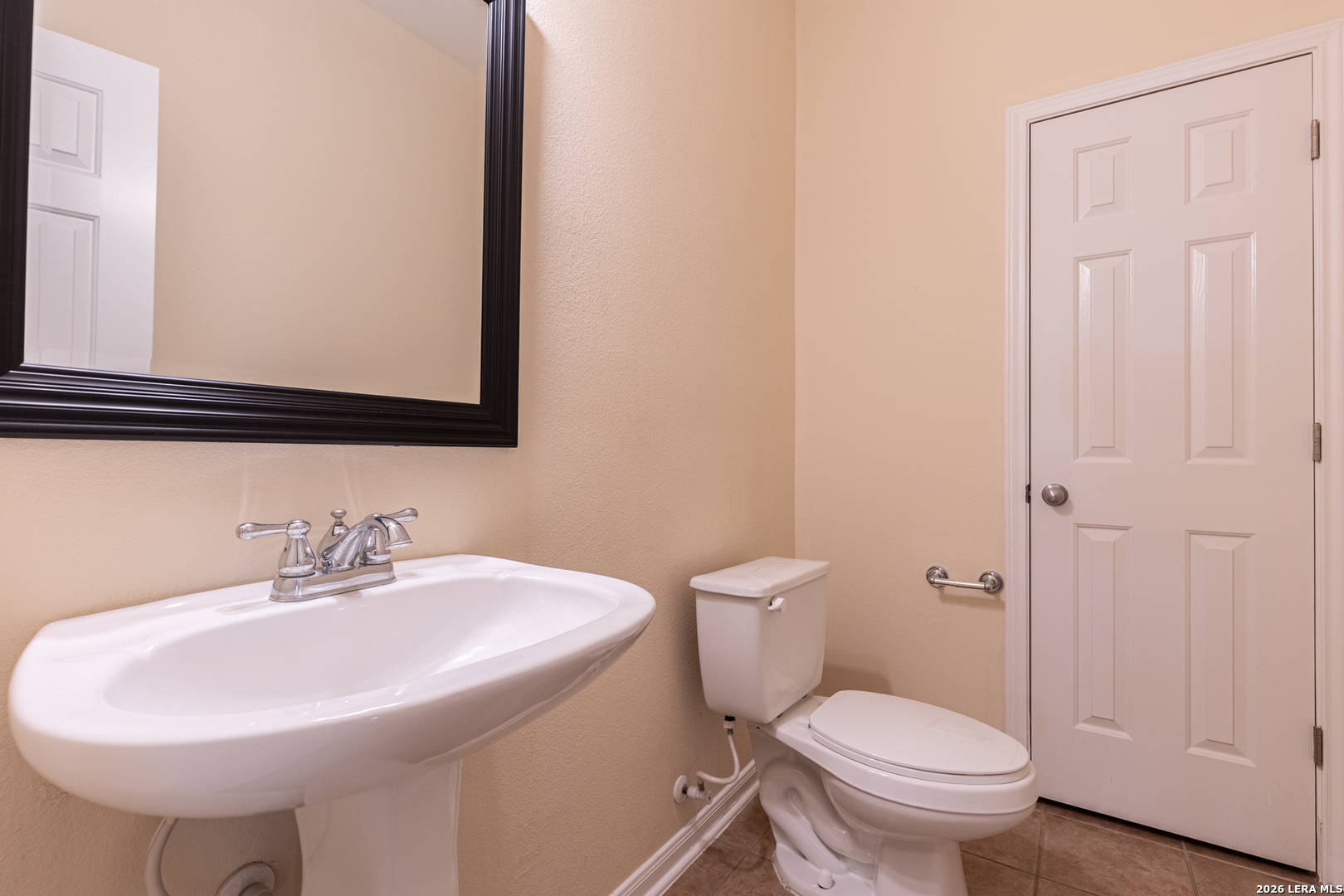 818 Penstemon Trail San Antonio TX 78256