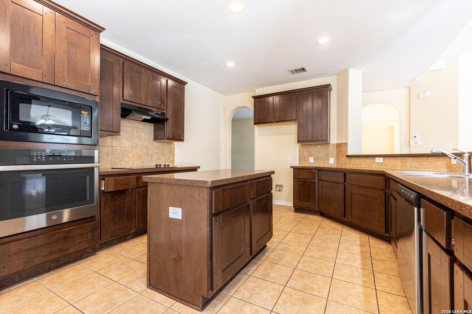 818 Penstemon Trail San Antonio TX 78256