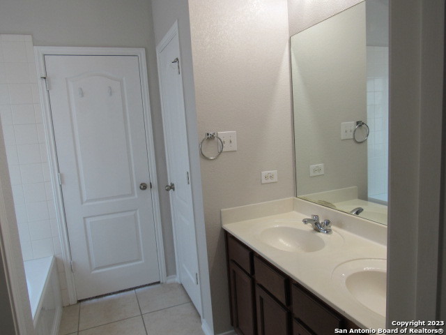12407 Jacobs Pond San Antonio TX 78253