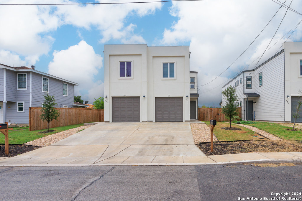 307 San Salvador Avenue San Antonio TX 78210