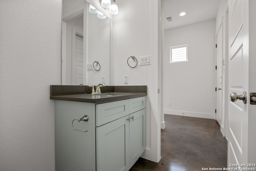 307 San Salvador Avenue San Antonio TX 78210