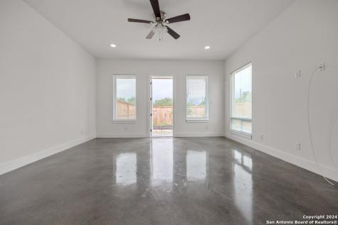 307 San Salvador Avenue San Antonio TX 78210