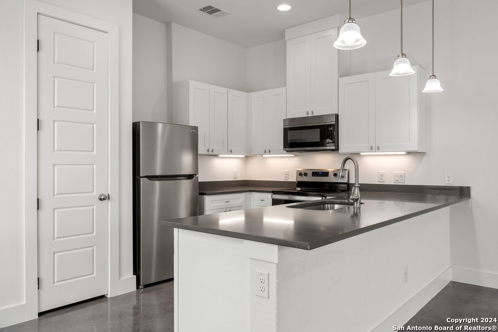 307 San Salvador Avenue San Antonio TX 78210