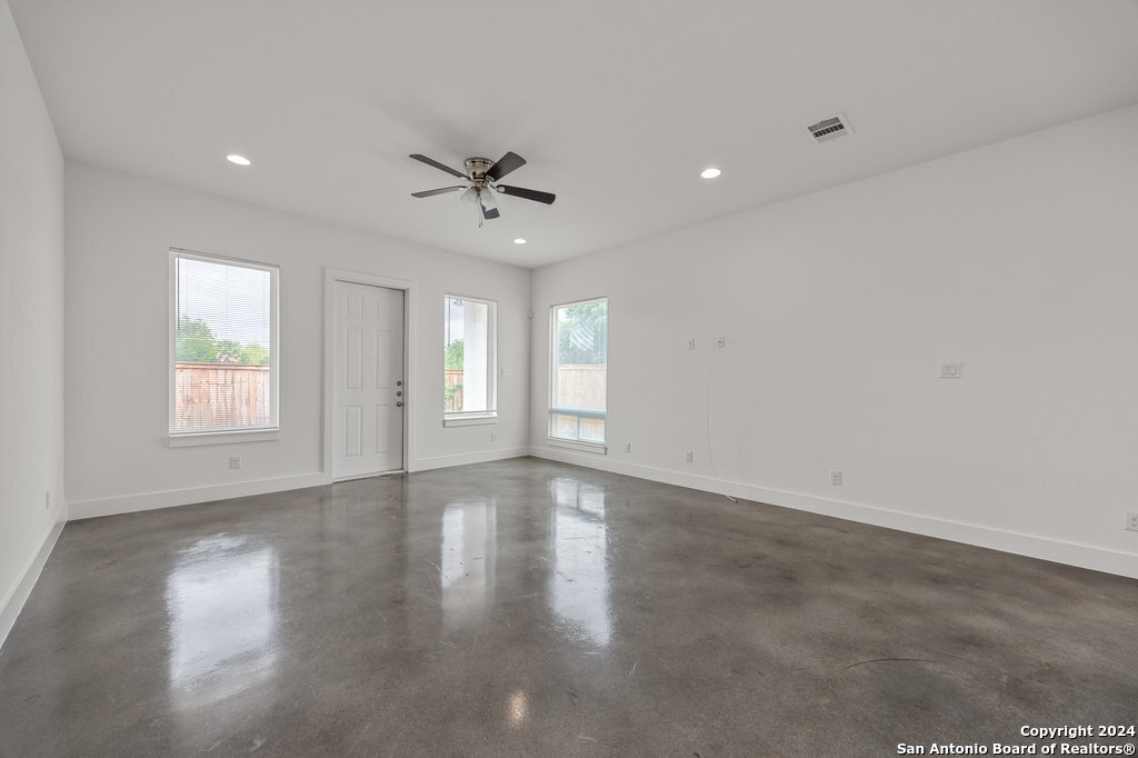 307 San Salvador Avenue San Antonio TX 78210
