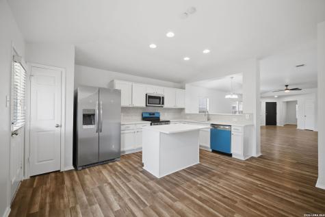 21503 Riverton Rise San Antonio TX 78261