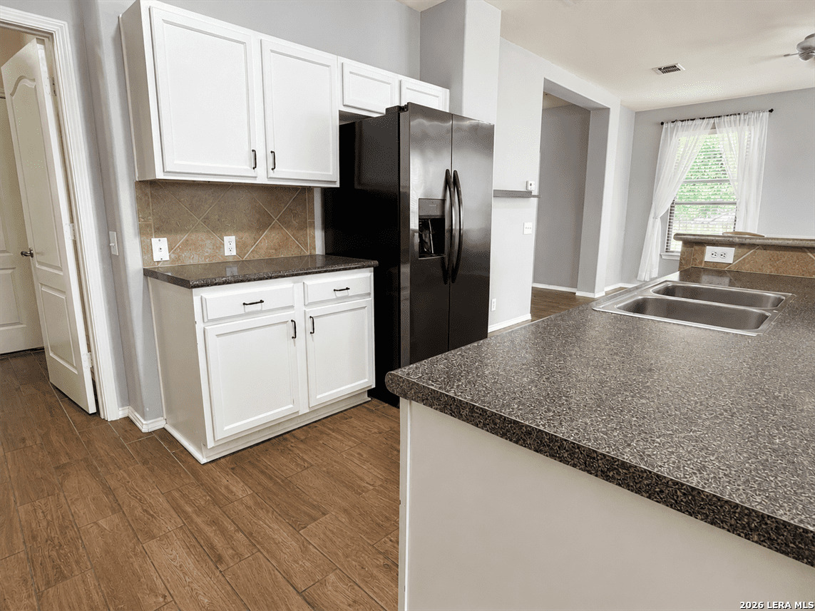 6046 Pecan Tree San Antonio TX 78240