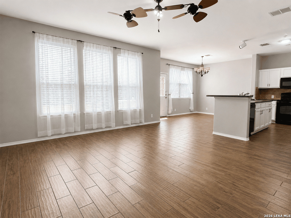 6046 Pecan Tree San Antonio TX 78240