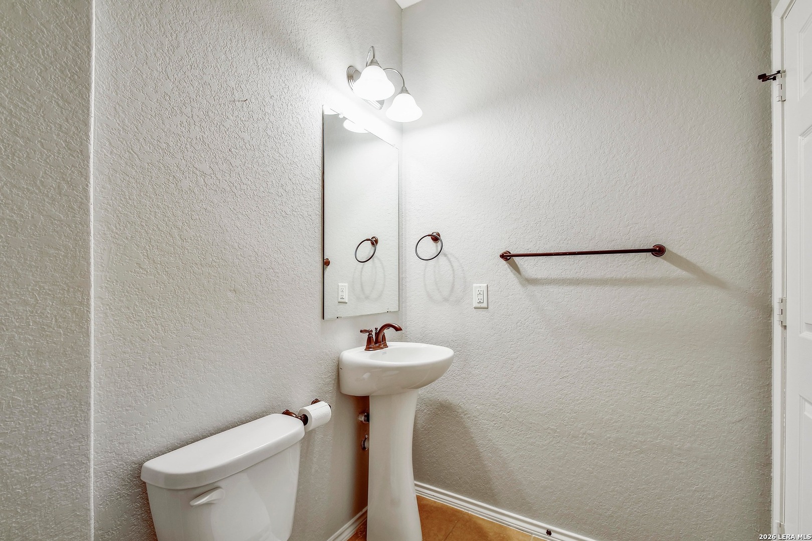 1447 Kedros San Antonio TX 78245