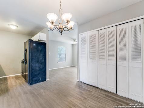 5830 Castle Yard San Antonio TX 78218