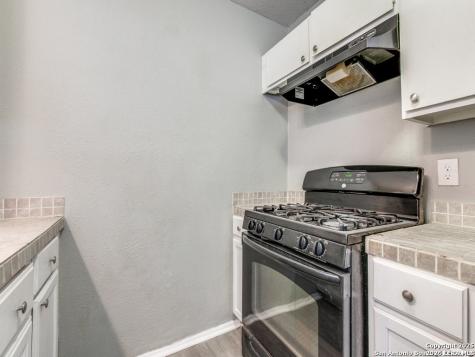 5830 Castle Yard San Antonio TX 78218
