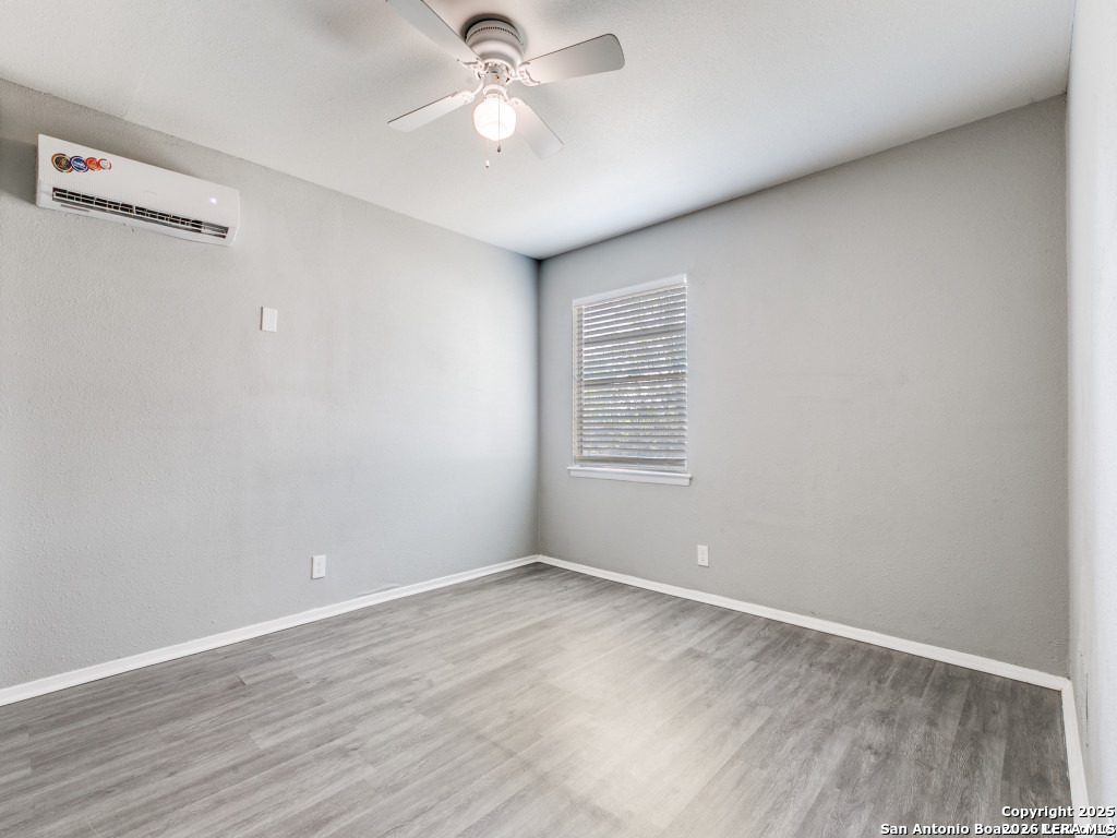 5830 Castle Yard San Antonio TX 78218