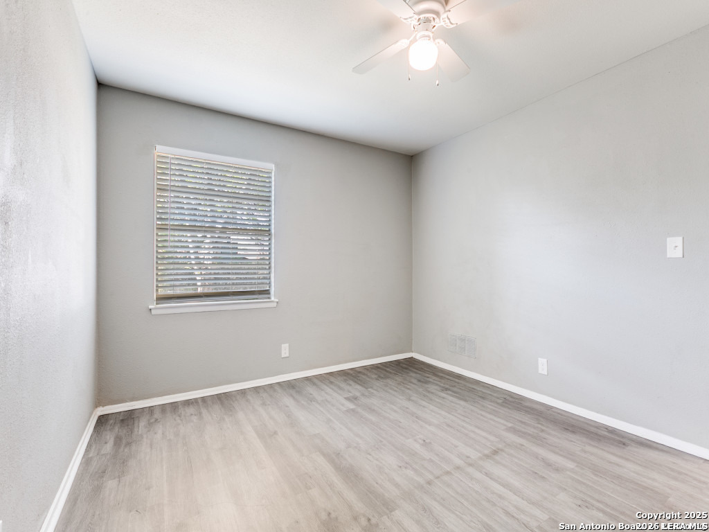 5830 Castle Yard San Antonio TX 78218