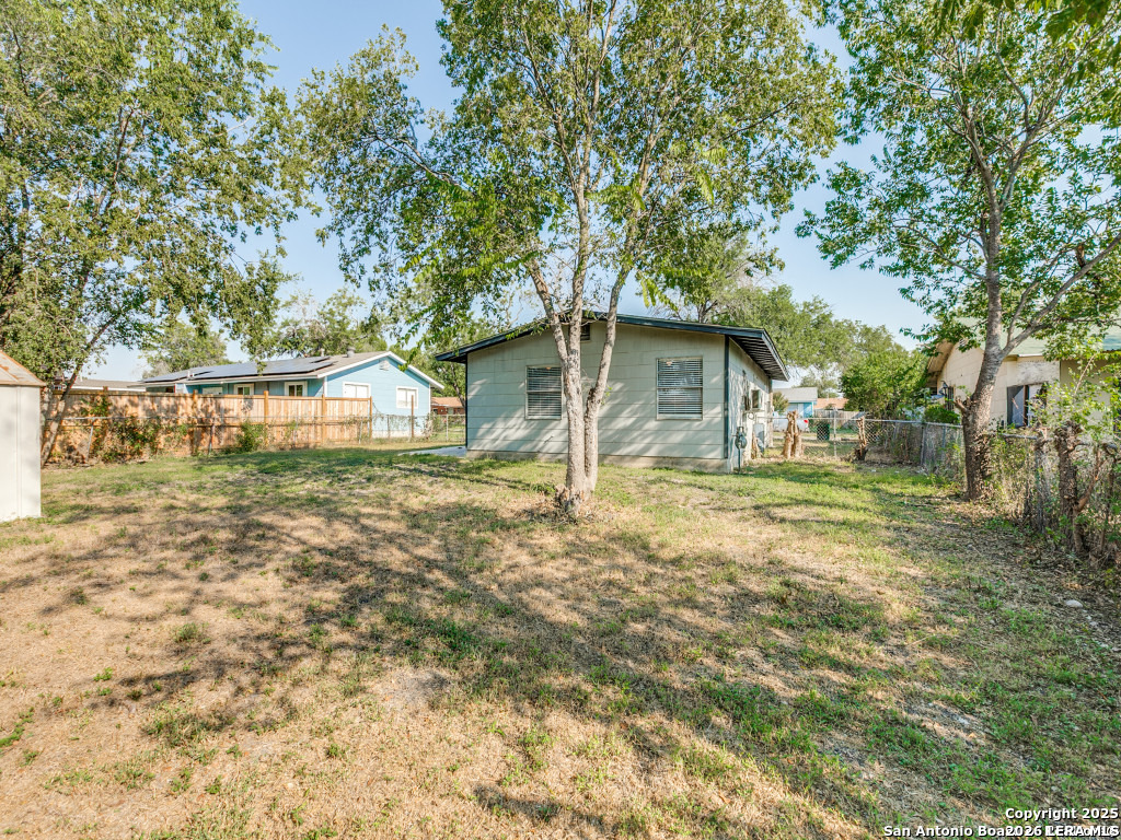 5830 Castle Yard San Antonio TX 78218