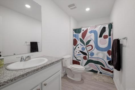 6422 Magee Run San Antonio TX 78220