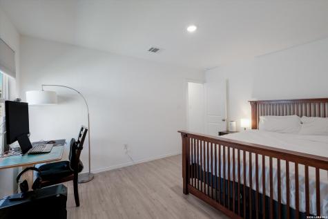 6422 Magee Run San Antonio TX 78220