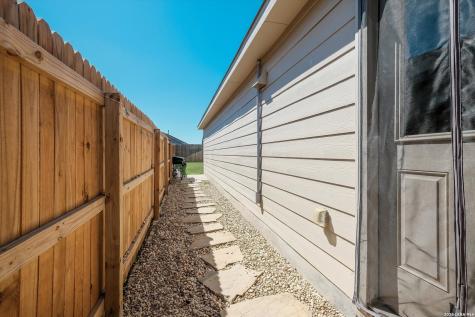 6422 Magee Run San Antonio TX 78220