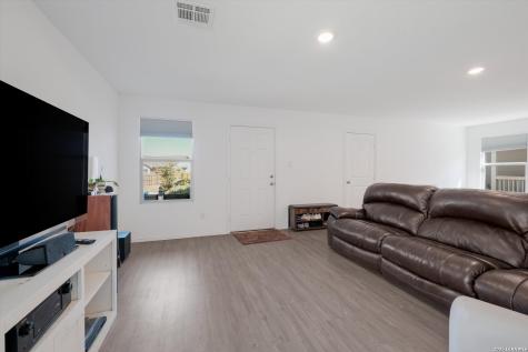 6422 Magee Run San Antonio TX 78220