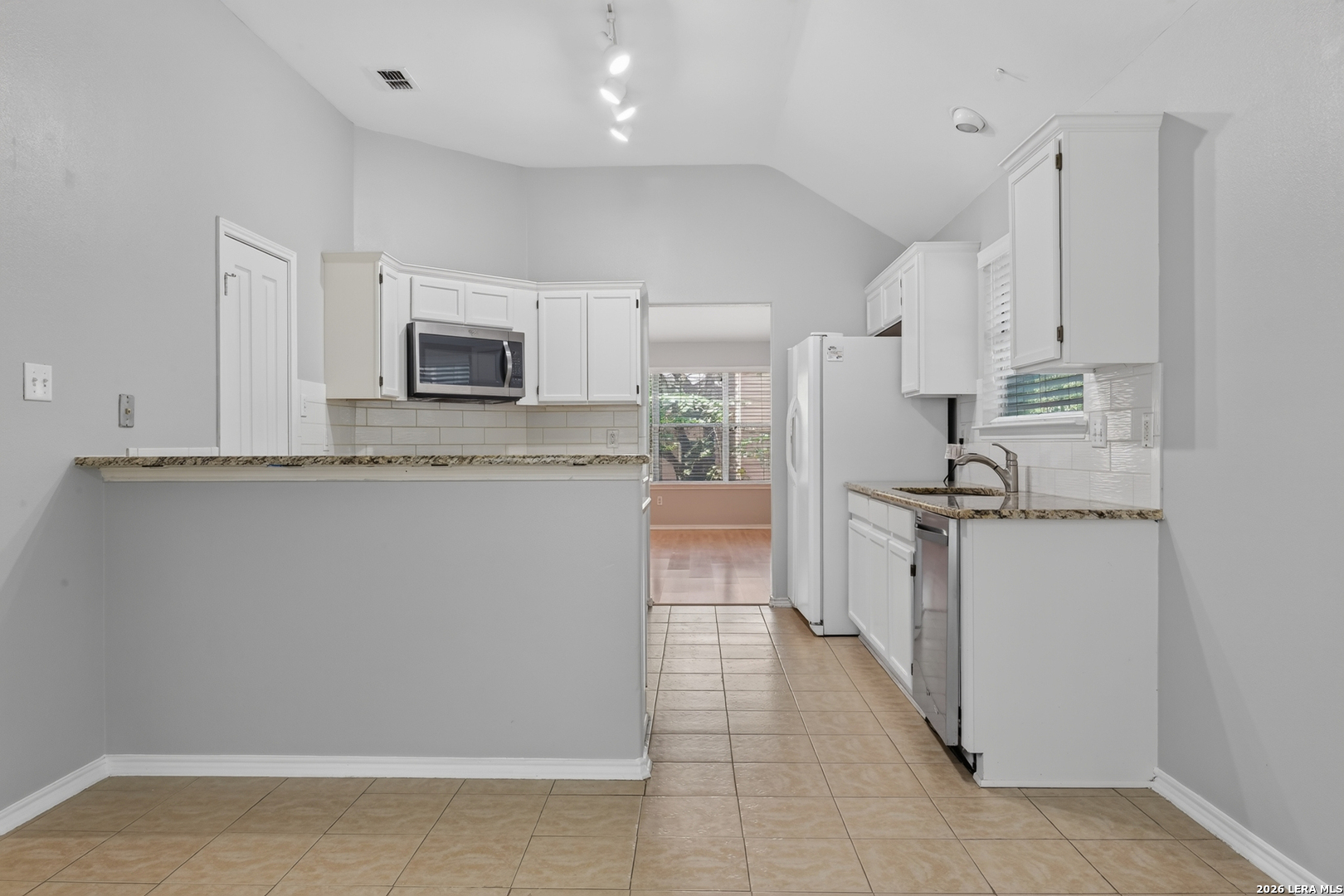 6635 Shady Bend Drive San Antonio TX 78256