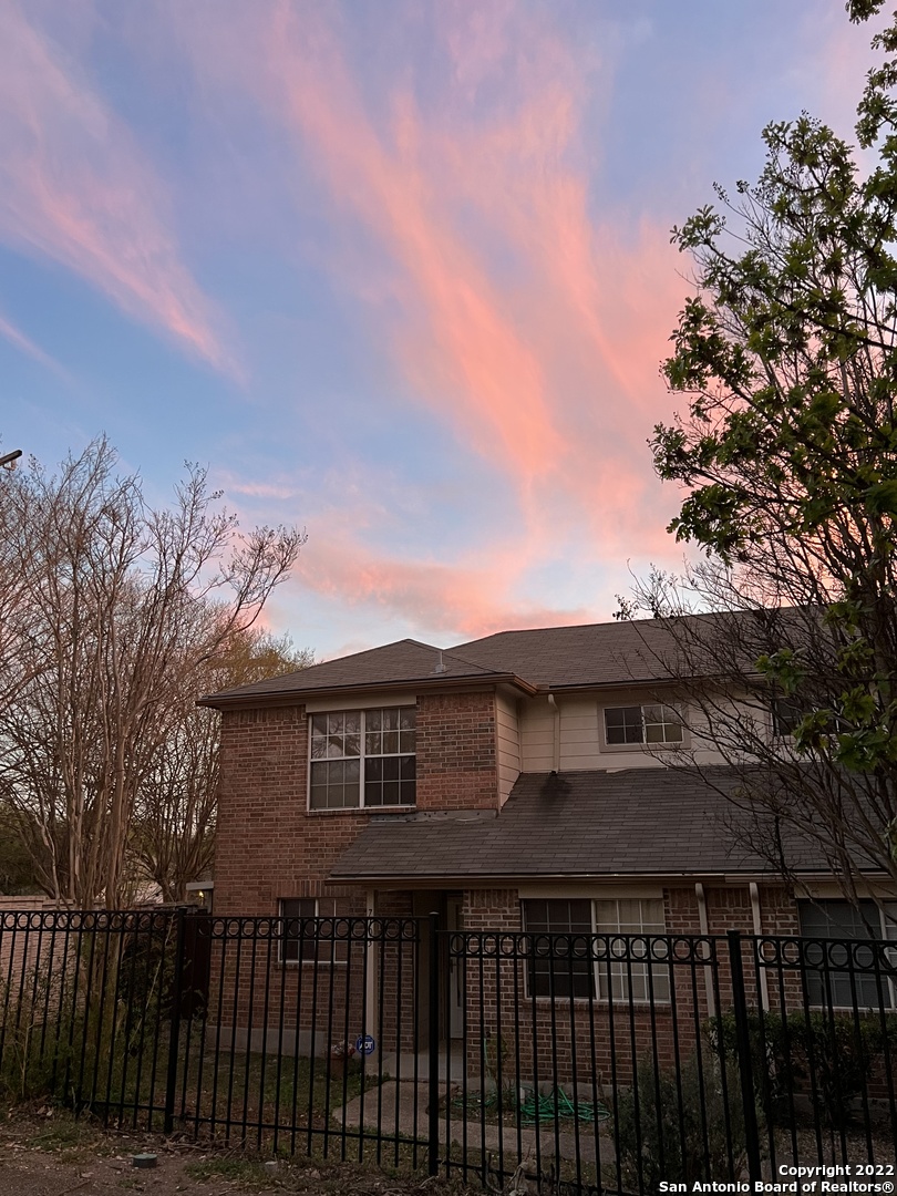7103 Snowden Crest San Antonio TX 78240