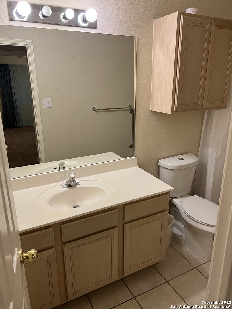 7103 Snowden Crest San Antonio TX 78240