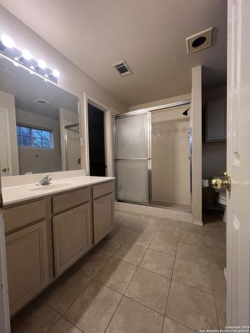 7103 Snowden Crest San Antonio TX 78240