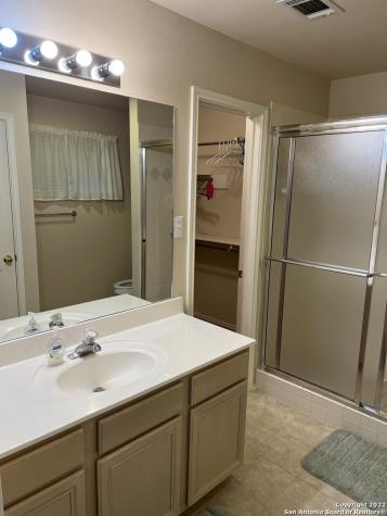 7103 Snowden Crest San Antonio TX 78240