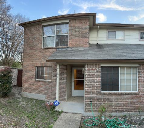 7103 Snowden Crest San Antonio TX 78240