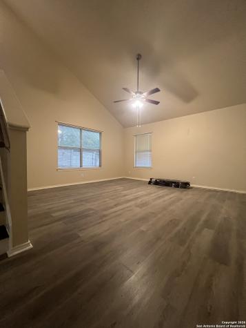 7103 Snowden Crest San Antonio TX 78240