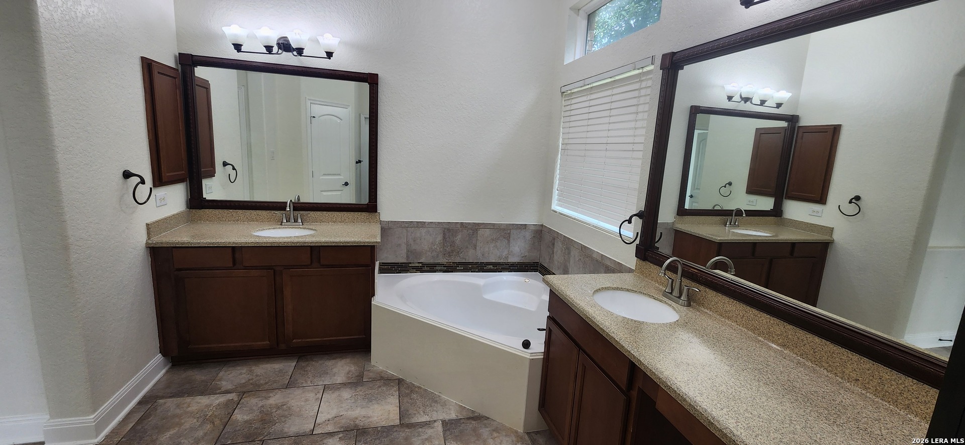 5414 Passion Flower San Antonio TX 78253