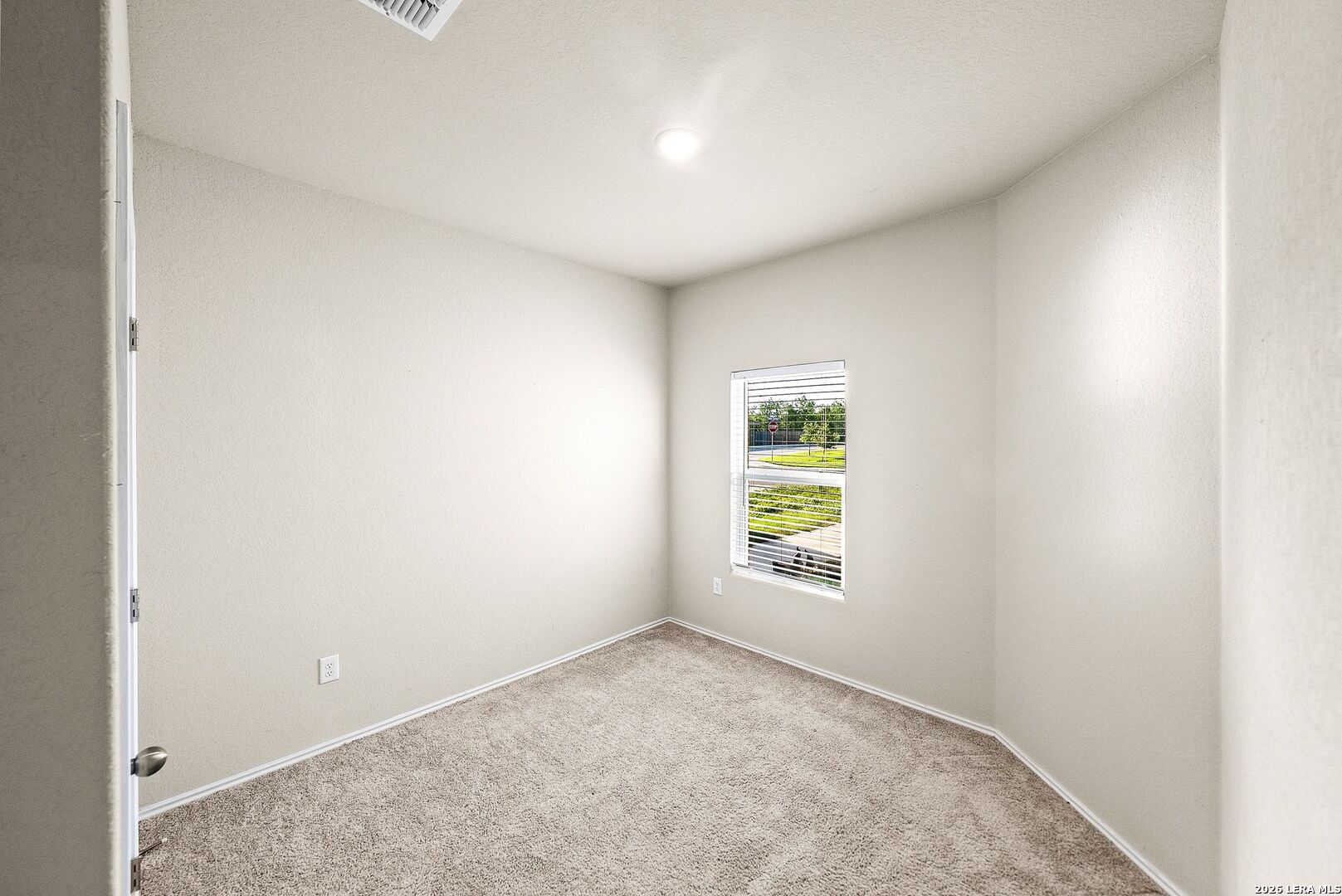 7663 Stud Drive Elmendorf TX 78112