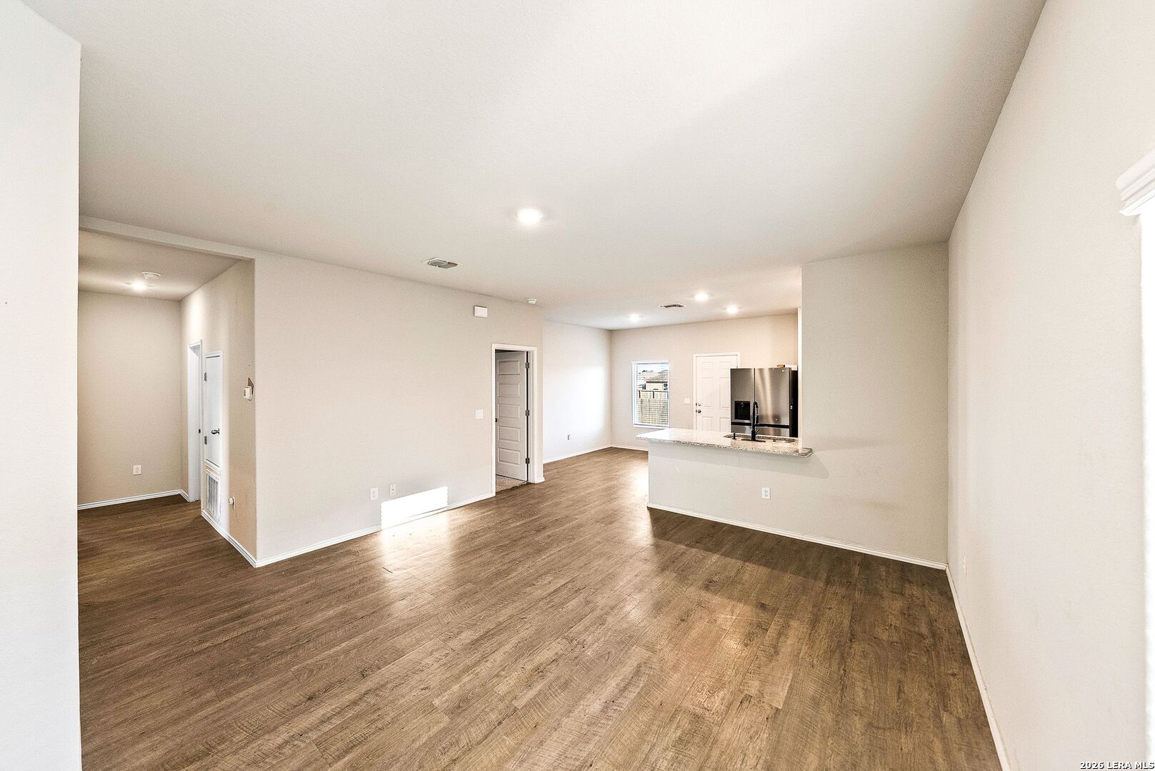 7663 Stud Drive Elmendorf TX 78112
