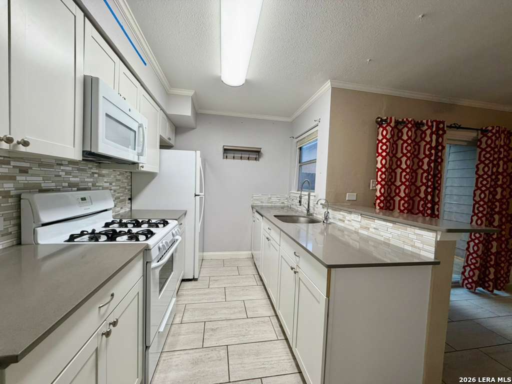 7322 Oak Manor San Antonio TX 78229