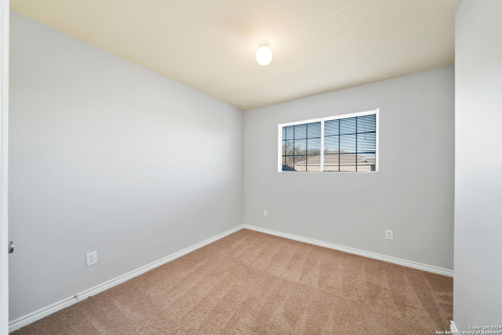 6410 Summit Oak San Antonio TX 78229