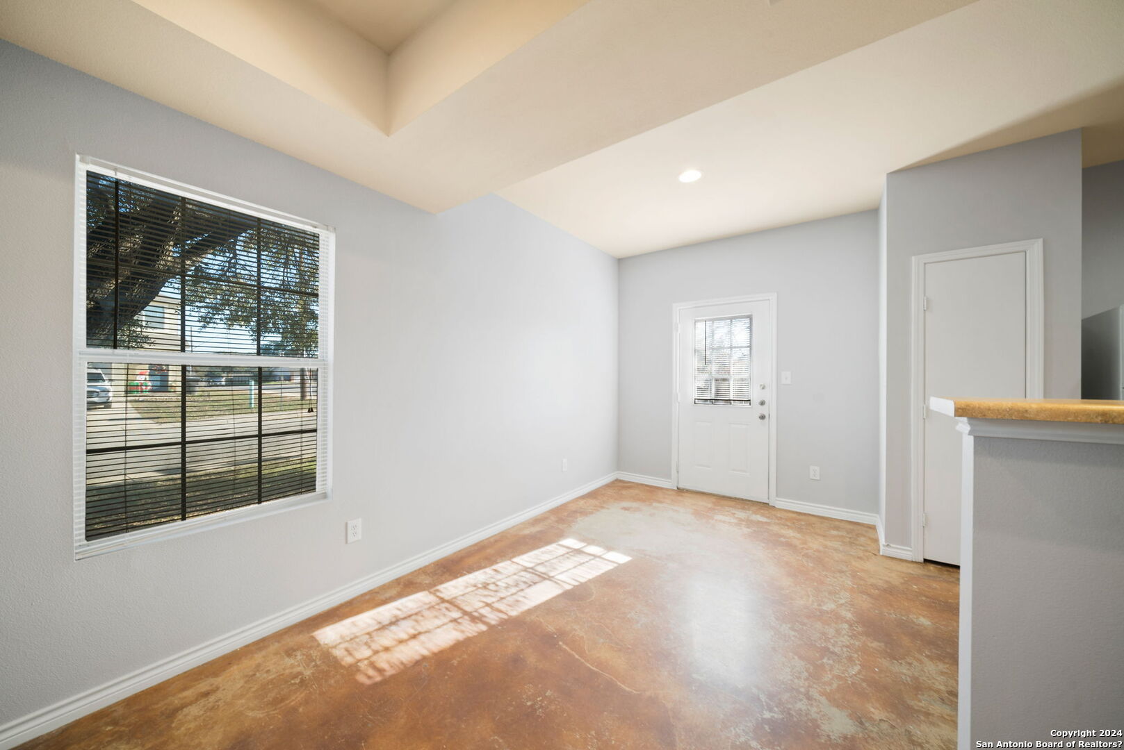 6410 Summit Oak San Antonio TX 78229
