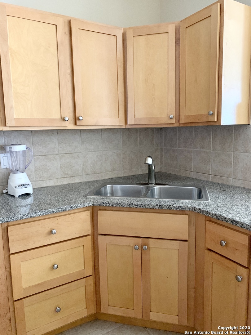 6160 Eckhert San Antonio TX 78240