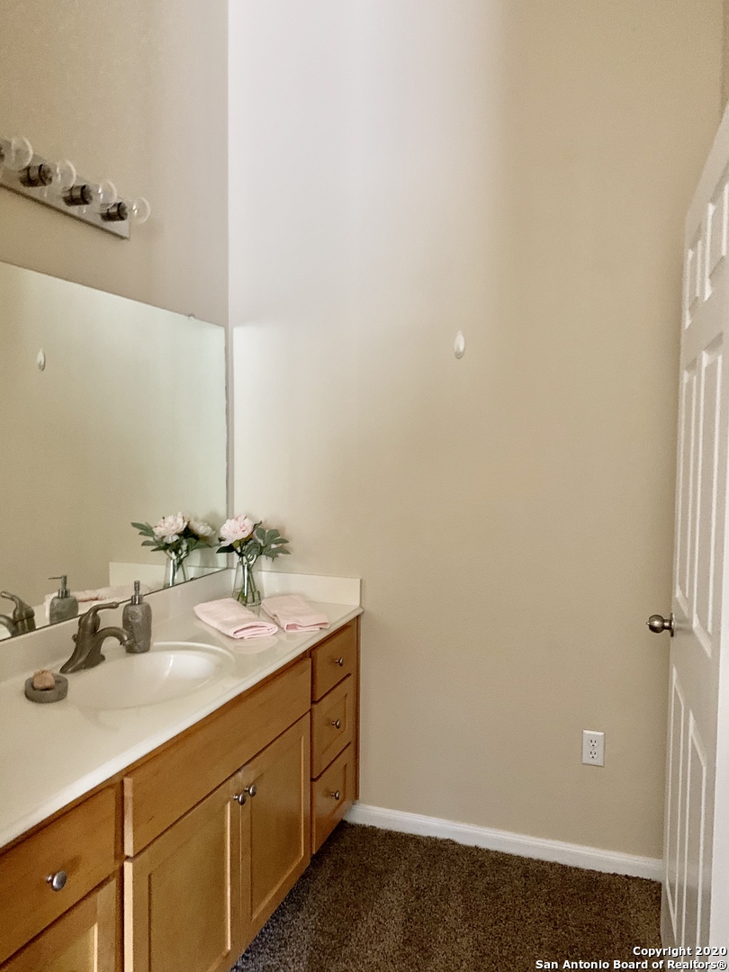 6160 Eckhert San Antonio TX 78240