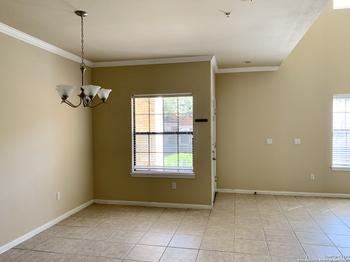 6160 Eckhert San Antonio TX 78240